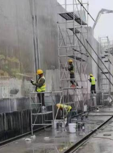 阿坝球场翻新地面是一个涉及